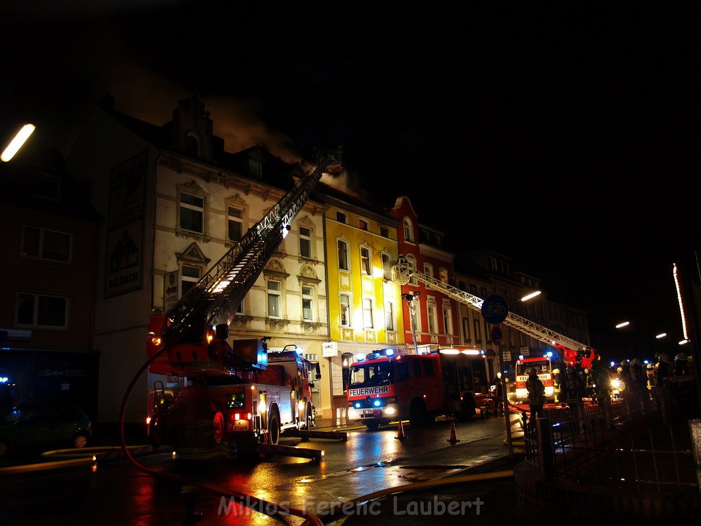 Brand Koeln Dellbrueck Bergisch Gladbacherstr   P055.JPG